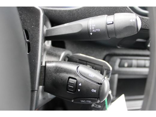Peugeot e-Expert Peugeot EV L3 75kWh 2024 | NAVIGATIE | CAMERA | APPLE CARPLAY | ANDROID AUTO | FABRIEKSGARANTIE ActivLease financial lease
