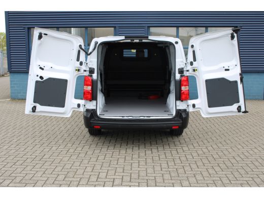 Peugeot e-Expert Peugeot EV L3 75kWh 2024 | NAVIGATIE | CAMERA | APPLE CARPLAY | ANDROID AUTO | FABRIEKSGARANTIE ActivLease financial lease