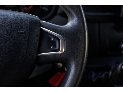 Renault Master 2.3 dCi L2H2 | 180 PK | Euro 6 | Navigatie | LED | Camera | Airco ActivLease financial lease