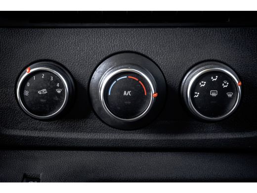 Renault Master 2.3 dCi L2H2 | 180 PK | Euro 6 | Navigatie | LED | Camera | Airco ActivLease financial lease