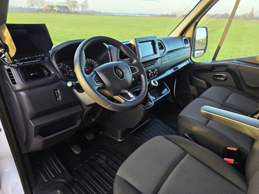 Renault Master T35 2.3 dCi LowLiner - 146 Pk - Euro 6 - Navi - Airco - Cruise Control ActivLease financial lease