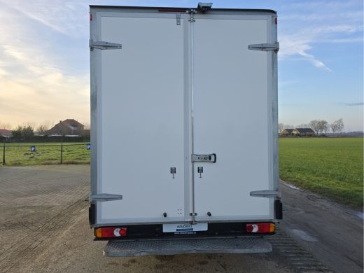Renault Master T35 2.3 dCi LowLiner - 146 Pk - Euro 6 - Navi - Airco - Cruise Control ActivLease financial lease
