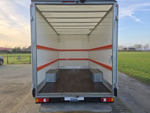 Renault Master T35 2.3 dCi LowLiner - 146 Pk - Euro 6 - Navi - Airco - Cruise Control ActivLease financial lease