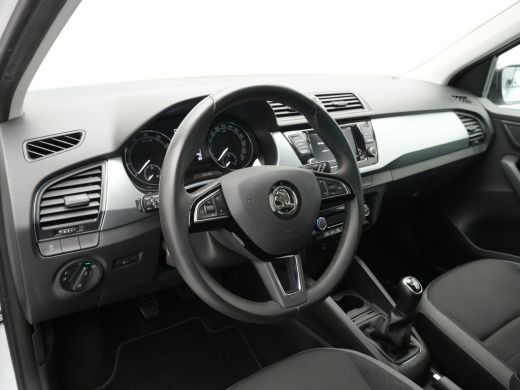 Skoda Fabia 1.0 TSI 95pk Ambition Navi via App Clima Cruise Pdc 30 ActivLease financial lease