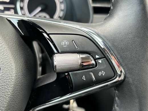 Skoda Kamiq 1.0 TSI 110 pk Ambition | Airco | Cruise Control | Carplay | ActivLease financial lease