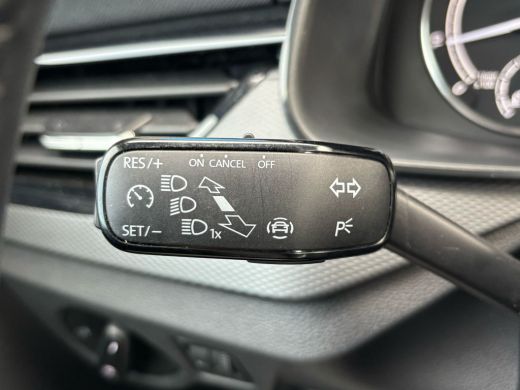 Skoda Kamiq 1.0 TSI 110 pk Ambition | Airco | Cruise Control | Carplay | ActivLease financial lease