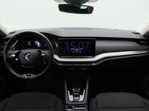 Skoda Octavia Combi 1.0 e-TSi 110 Pk Automaat Business Edition | Cruise Control | Parkeersensoren | CarPlay | N... ActivLease financial lease