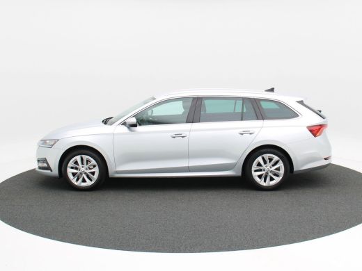 Skoda Octavia Combi 1.0 e-TSi 110 Pk Automaat Business Edition | Cruise Control | Parkeersensoren | CarPlay | N... ActivLease financial lease