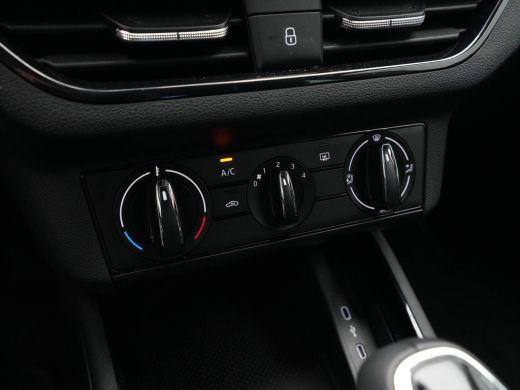 Skoda Scala 1.0 TSI 110pk DSG Ambition Navigatie Pdc Airco Lm Velgen 312 ActivLease financial lease