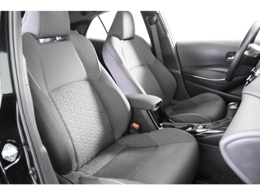 Toyota Corolla 1.8 Hybrid Dynamic *1ste Eigenaar*Navigatie*Camera* ActivLease financial lease