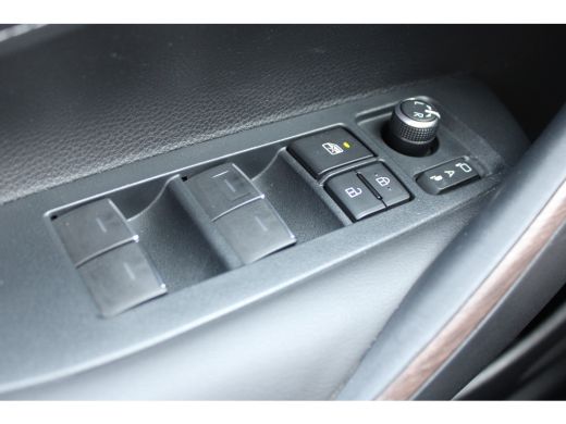 Toyota Corolla Touring Sports Toyota 1.8 Hybrid Automaat Trek NAVI | PDC | Camera | ActivLease financial lease