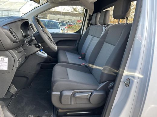 Toyota PROACE Electric Truck Extra Range Navigator 75 kWh | All-in prijs | Openlaadbak | Zwaailamp | Trekhaak | Navigatie | ActivLease financial lease