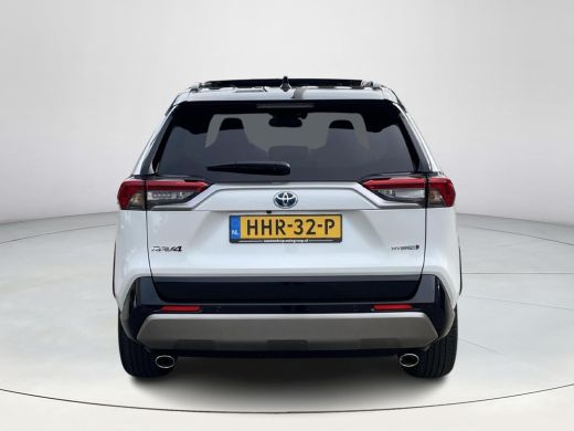 Toyota RAV4 2.5 Hybrid AWD Bi-Tone ActivLease financial lease