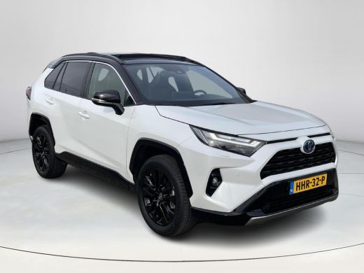 Toyota RAV4 2.5 Hybrid AWD Bi-Tone ActivLease financial lease