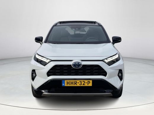 Toyota RAV4 2.5 Hybrid AWD Bi-Tone ActivLease financial lease