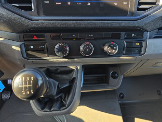 Volkswagen Crafter 35 2.0 TDI L4 H3 Comfortline - 140 Pk - Euro 6 - Airco - Cruise Control ActivLease financial lease