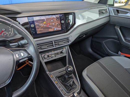Volkswagen Polo 1.0 TSI Highline | Panoramadak | LED | Clima | PDC ActivLease financial lease
