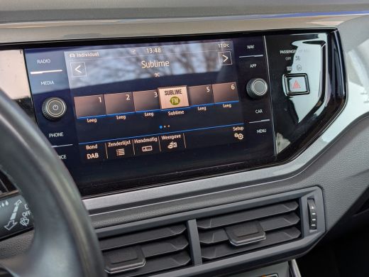 Volkswagen Polo 1.0 TSI Highline | Panoramadak | LED | Clima | PDC ActivLease financial lease