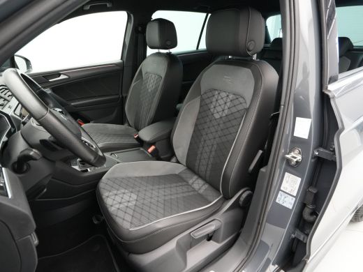 Volkswagen Tiguan 1.5 TSI 150pk DSG R-Line Business+ Navigatie Wegkl. trekhaak Acc Elek. kofferklep 36 ActivLease financial lease