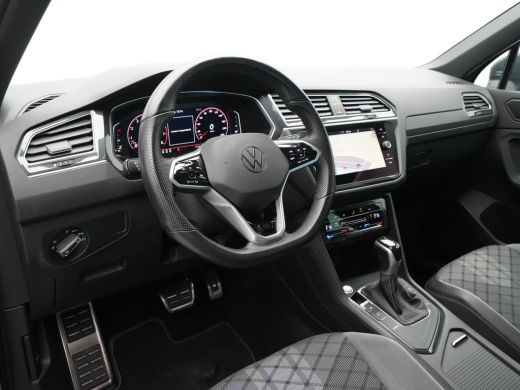 Volkswagen Tiguan 1.5 TSI 150pk DSG R-Line Business+ Navigatie Wegkl. trekhaak Acc Elek. kofferklep 36 ActivLease financial lease