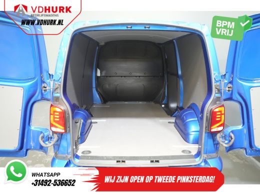 Volkswagen Transporter T6.1 2.0 TDI 150 pk L2 DSG Aut. Highline BPM VRIJ! Adapt.Cruise/ 2.5t Trekhaak/ Standkachel/ Stoe... ActivLease financial lease