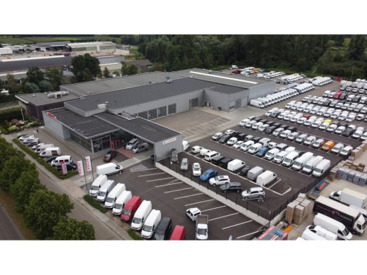 Volkswagen Transporter T6.1 2.0 TDI 150 pk L2 DSG Aut. Highline BPM VRIJ! Adapt.Cruise/ 19"LMV/ Spoiler/ Sidebars/ 2.5t ... ActivLease financial lease