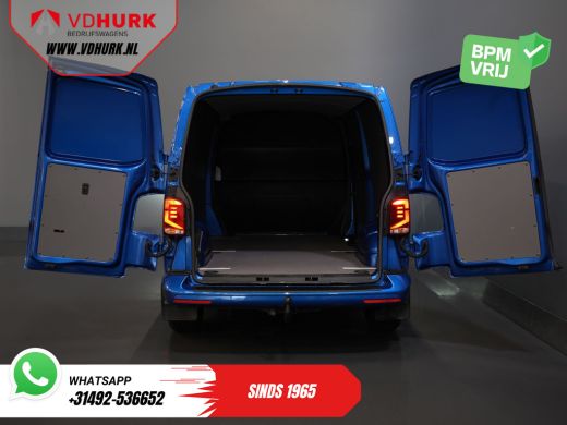 Volkswagen Transporter T6.1 2.0 TDI 150 pk L2 DSG Aut. Highline BPM VRIJ! Adapt.Cruise/ 19"LMV/ Spoiler/ Sidebars/ 2.5t ... ActivLease financial lease