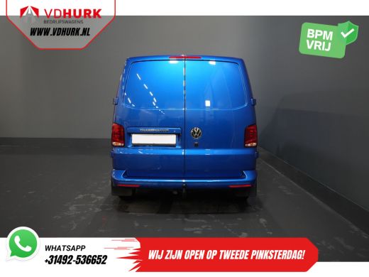 Volkswagen Transporter T6.1 2.0 TDI 150 pk L2 DSG Aut. Highline BPM VRIJ! Adapt.Cruise/ 2.5t Trekhaak/ Standkachel/ Stoe... ActivLease financial lease