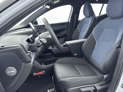 Volvo  EX30 Volvo Single Motor Extended Range Plus 69 kWh | B&O Audio | Stoel en stuurverwarming | 476km WLPT... ActivLease financial lease