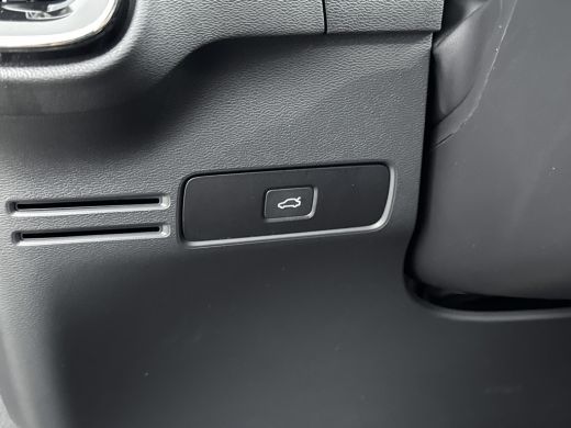 Volvo  EX40 Volvo Single Motor Extended Range Plus 82 kWh | Trekhaak | 20 inch LM | Extra Getint glas | Stoel... ActivLease financial lease