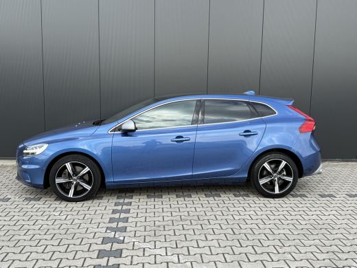 Volvo  V40 T3 Polar+ Sport | R-Design | Panoramadak | Harman/Kardon | Stoelverwarming | Camera | Keyless ActivLease financial lease