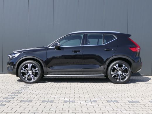 Volvo  XC40 T2 Inscription | Leder | 19 Inch | Trekhaak | Adaptive Cruise | BLIS | DAB | Keyless | Elektrisch... ActivLease financial lease