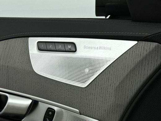 Volvo  XC90 Volvo 2.0 T8 Plug-in hybrid AWD Ultra Dark | Spoiler Pakket | Massage stoelen | Bowers & Wilkins ... ActivLease financial lease