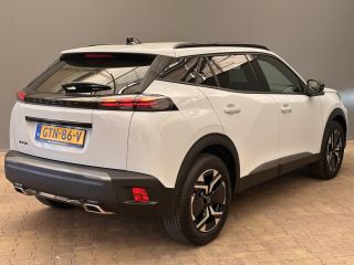 Peugeot 2008 Peugeot 1.2 PureTech Allure Automaat | Camera | PDC V+A | Digitaal Display | Navigtie | Leder\Sto...