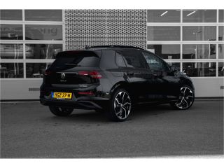 Volkswagen Golf 1.5 eHybrid 204 Pk Life Edition | Panorama dak | 19" LM | Trekhaak | Camera | Stoel + Stuurverw. |