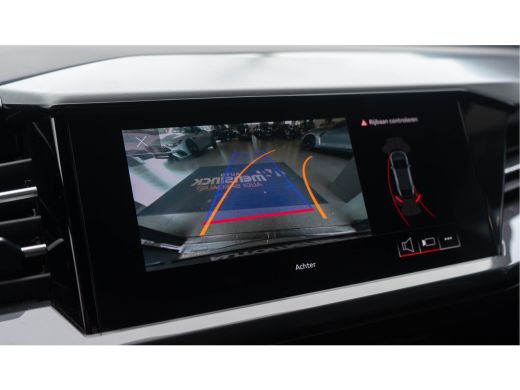Audi Q4 Sportback e-tron 40 / 2x S-line/ Virtual Cockpit Plus/ Adaptive Cruise Control/ Panoramadak/ 150kW (204PK) ActivLease financial lease