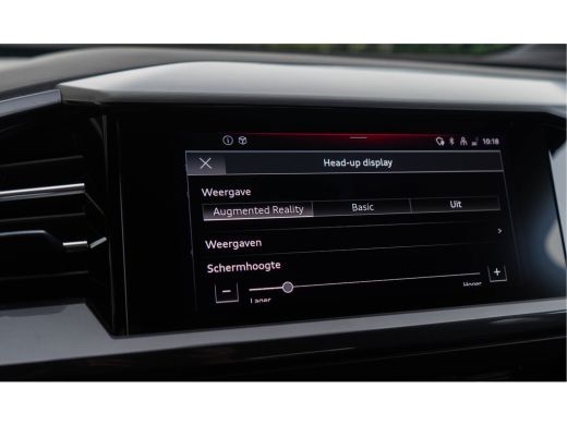 Audi Q4 Sportback e-tron 40 / 2x S-line/ Virtual Cockpit Plus/ Adaptive Cruise Control/ Panoramadak/ 150kW (204PK) ActivLease financial lease