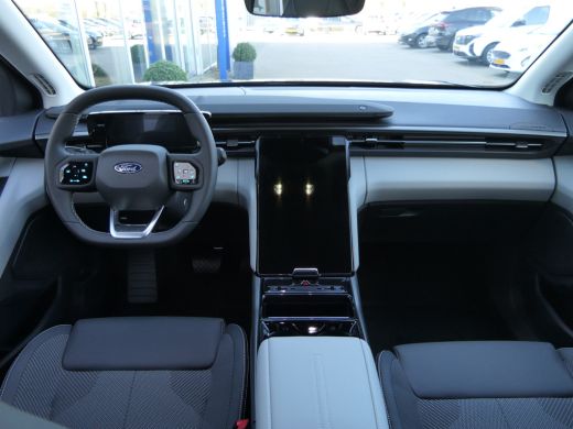 Ford Explorer Extended Range RWD 77 kWh | Massage | LED | Stoelverwarming | Camera |Keyless | 19 Inch ActivLease financial lease