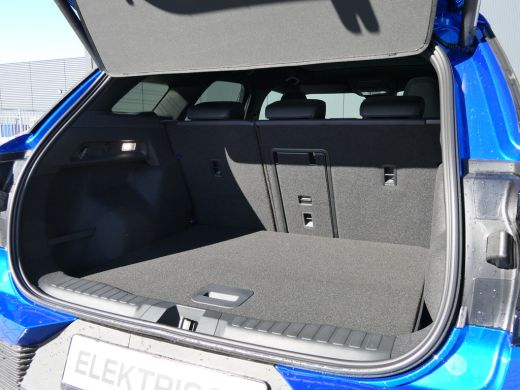 Ford Explorer Premium Extended Range RWD 77 kWh | Apple Carplay/Android Auto|telefoonintegratie premium | Cruis... ActivLease financial lease