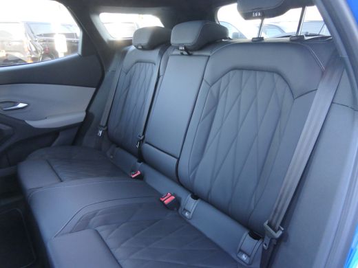 Ford Explorer Premium Extended Range RWD 77 kWh | Panoramadak | Matrix-LED | 360 Camera | Head-Up ActivLease financial lease