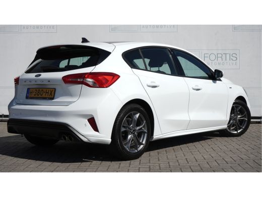Ford Focus 1.0 EcoBoost ST Line Business NL AUTO | PANO | CARPLAY | ActivLease financial lease