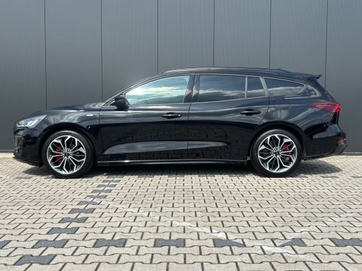 Ford FOCUS Wagon Ford 1.0 EcoBoost Hybrid ST Line X | Camera | Digitaal Dashboard | 18 Inch | Winterpack | Adaptiv... ActivLease financial lease