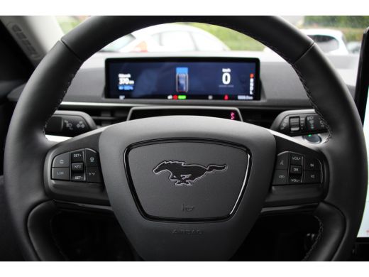 Ford Mustang Mach-E RWD 75 kWh | NIEUW! | 18" LM. VELGEN | CAMERA | LEDER | ADAPT. CRUISE | AUT. INPARKEREN | ... ActivLease financial lease