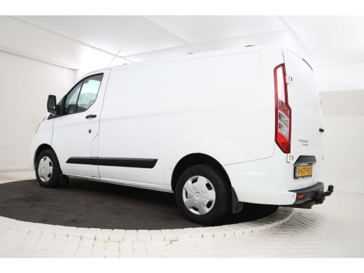 Ford Transit Custom 280 2.0 TDCI L1H1 Trend 3 zit, Kastenwand, Navigatie, Trekhaak ActivLease financial lease