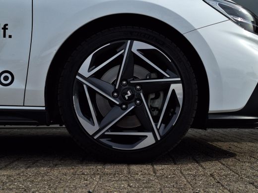 Hyundai i30 Wagon 1.5 T-GDi MHEV N Line | Achteruitrijcamera | Stoel/stuurverwarming | Stoelgeheugen | Half l... ActivLease financial lease