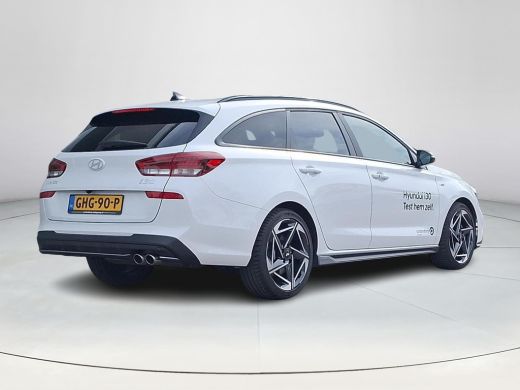 Hyundai i30 Wagon 1.5 T-GDi MHEV N Line | Achteruitrijcamera | Stoel/stuurverwarming | Stoelgeheugen | Half l... ActivLease financial lease