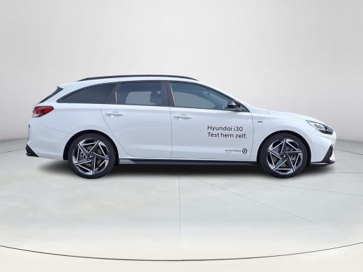 Hyundai i30 Wagon 1.5 T-GDi MHEV N Line | Achteruitrijcamera | Stoel/stuurverwarming | Stoelgeheugen | Half l... ActivLease financial lease