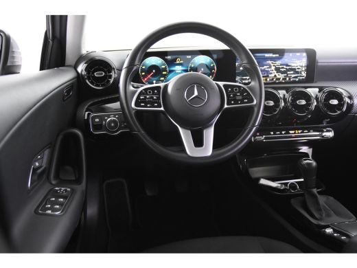 Mercedes A-Klasse 180 *1ste Eigenaar*Navigatie*Stoelverwarming* ActivLease financial lease