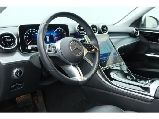 Mercedes C-Klasse Estate 200 Launch Edition Luxury Line Burmester | AMG | Achteruitrijcamera | Airco (automatisch) ... ActivLease financial lease