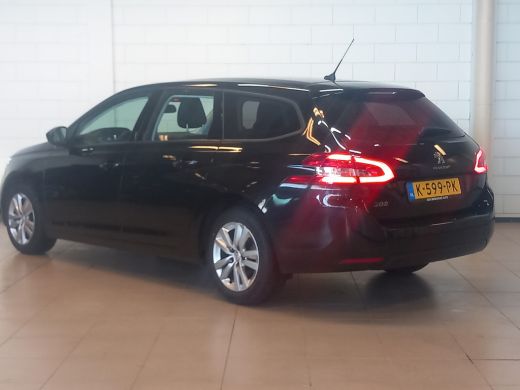 Peugeot 308 SW Peugeot 1.2 PureTech Blue Lease Active | Achteruitrijcamera | Navigatiesysteem full map | Park... ActivLease financial lease